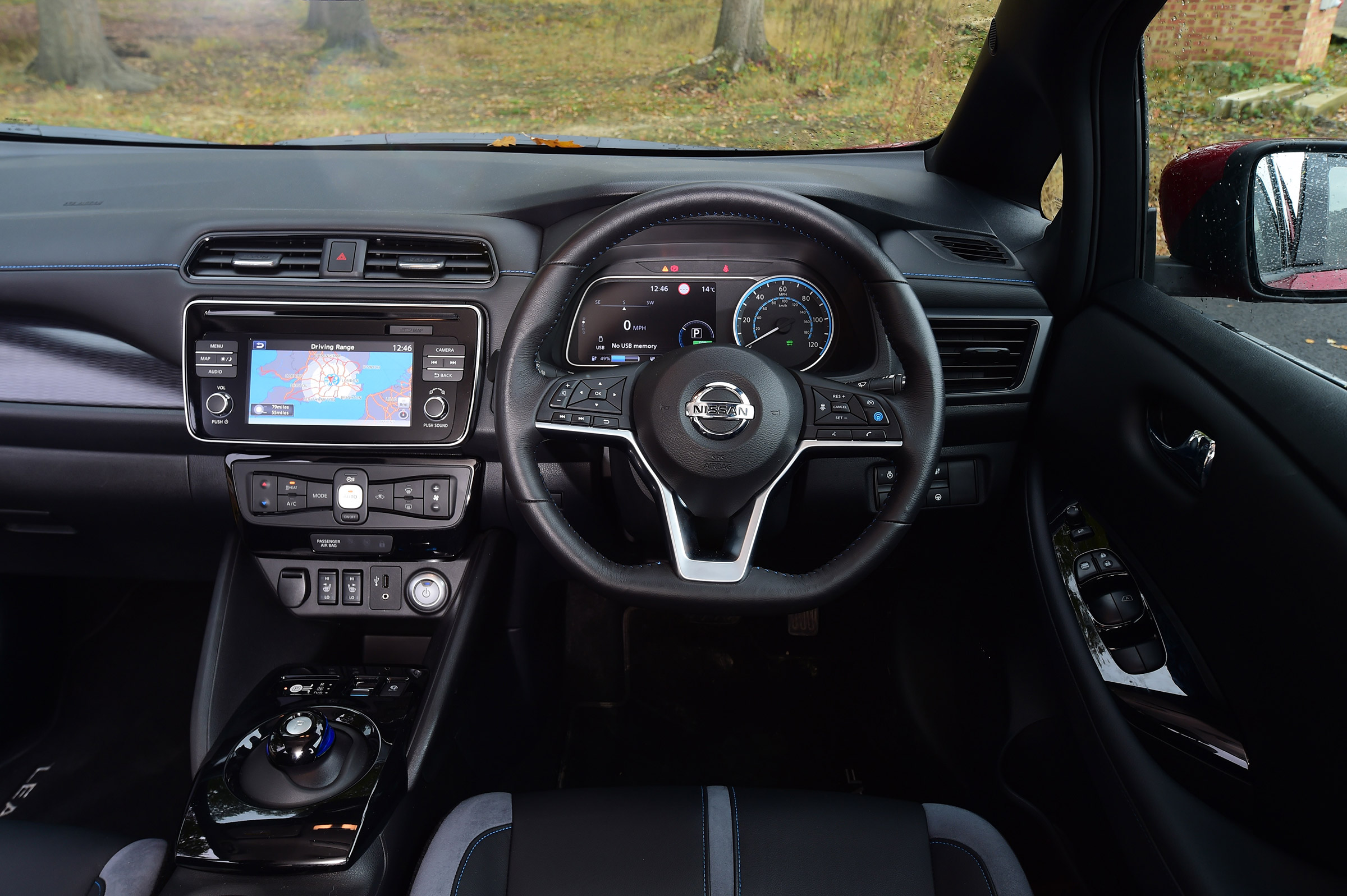 Nissan Leaf - dash