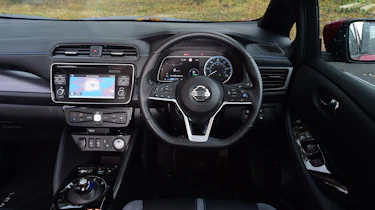 Nissan Leaf - dash