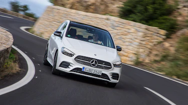 Mercedes B-Class - front cornering