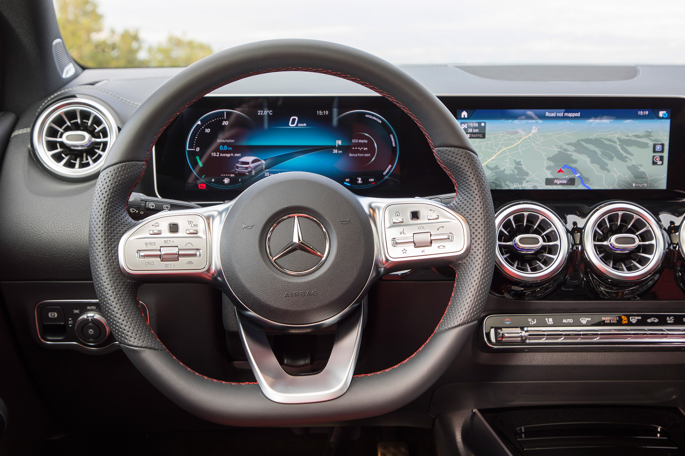 Mercedes B-Class - steering wheel