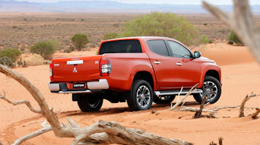 Mitsubishi L200 - rear off-road