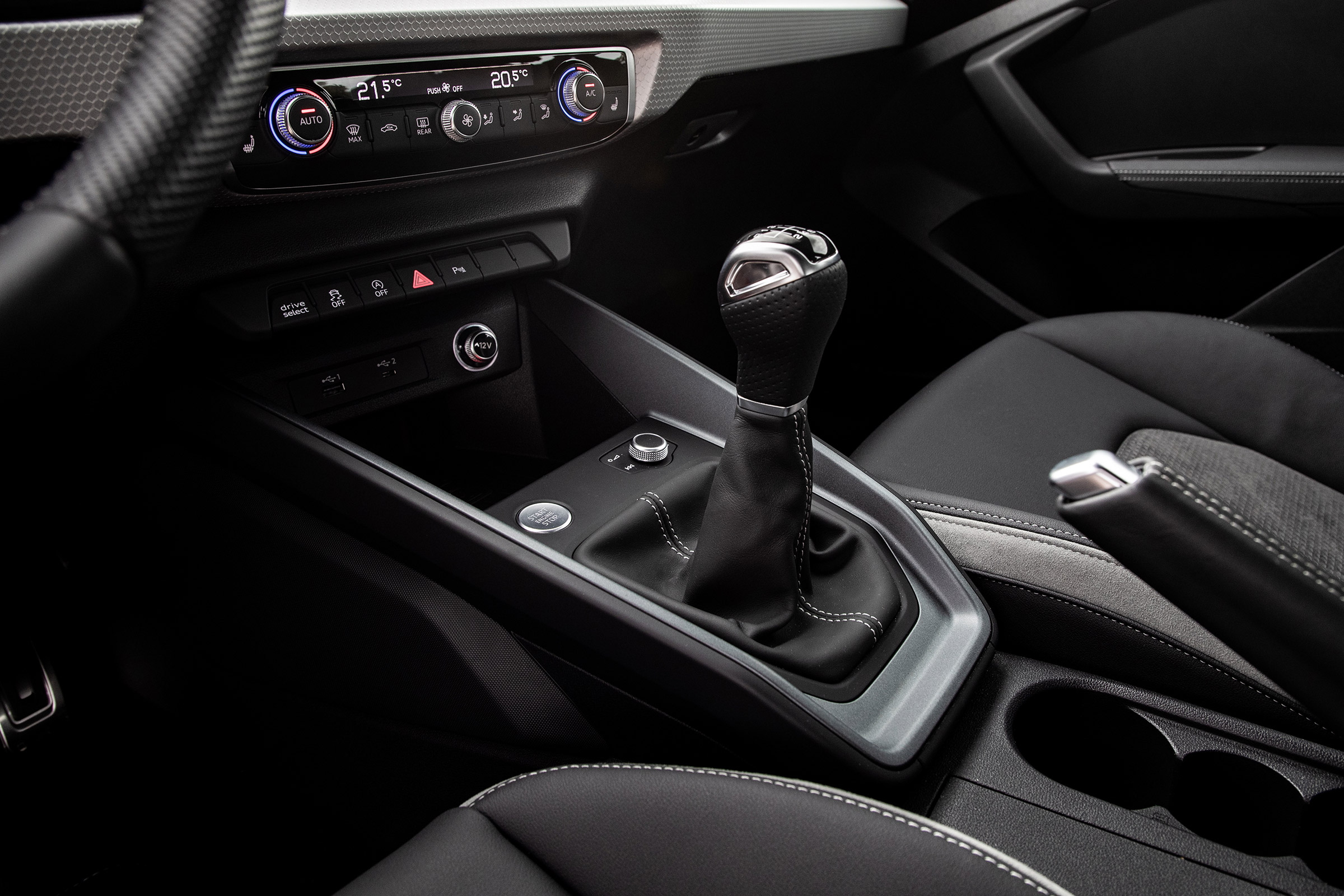 Audi A1 - transmission