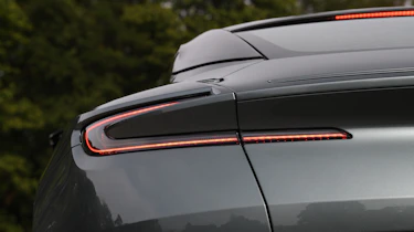 Aston Martin DB11 AMR - rearlights