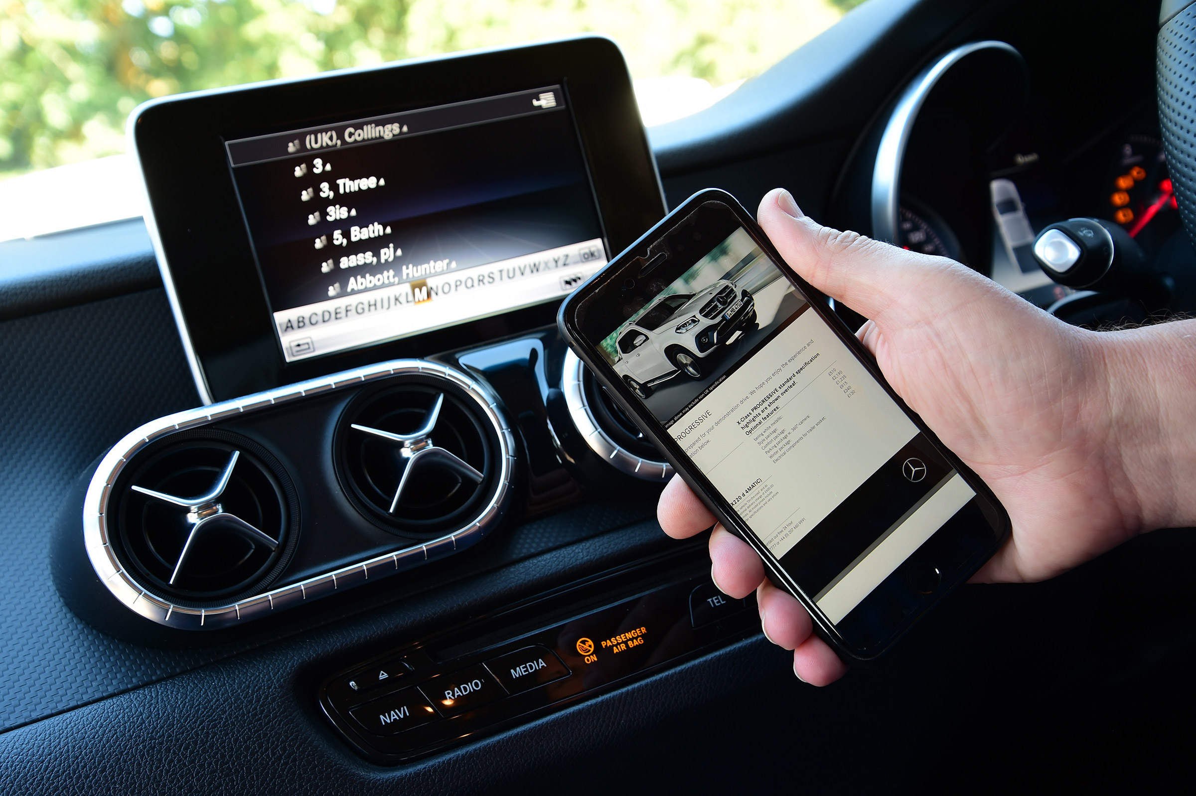 Mercedes X 250 d - phone connect