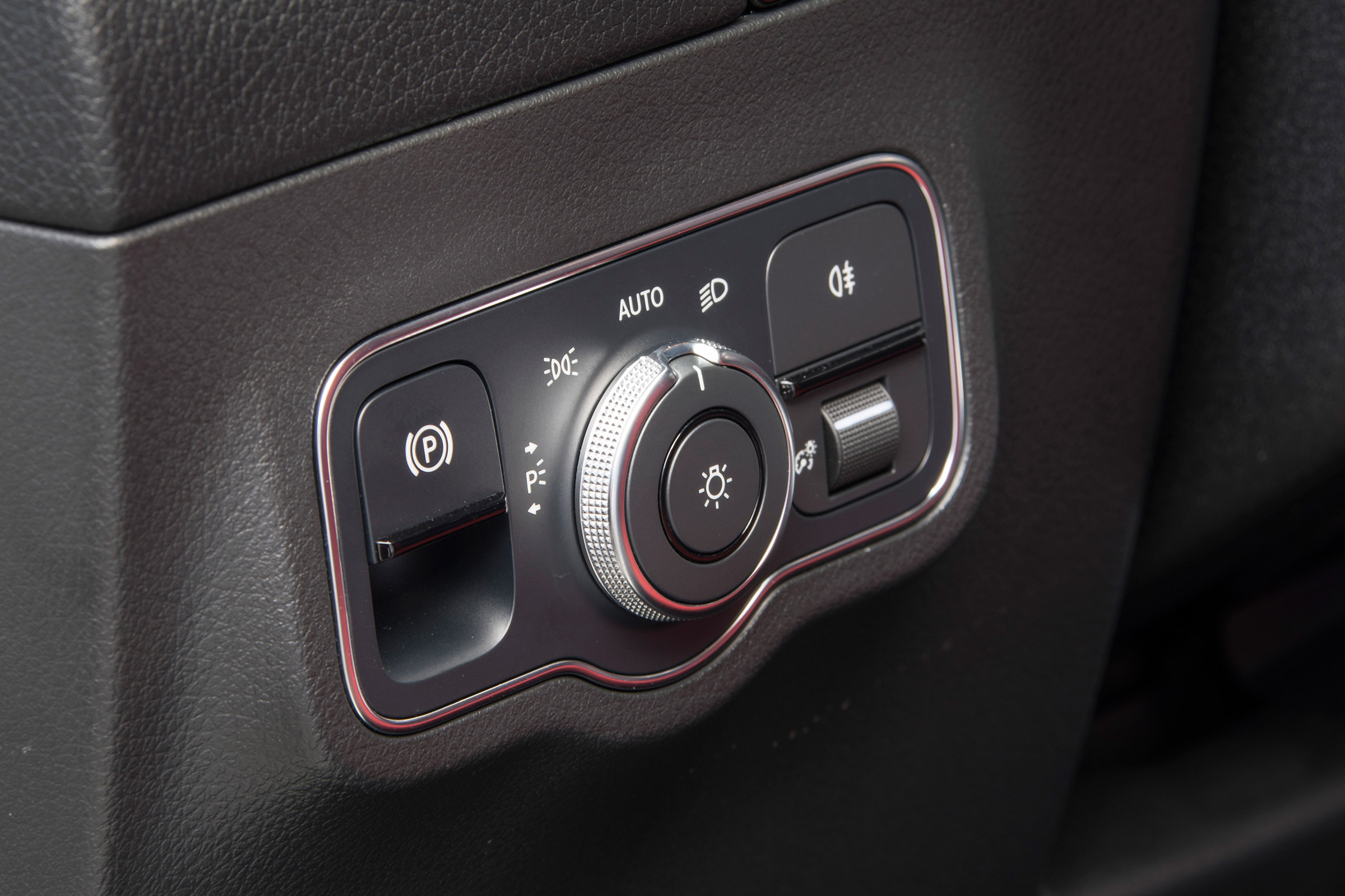 Mercedes B-Class - interior detail