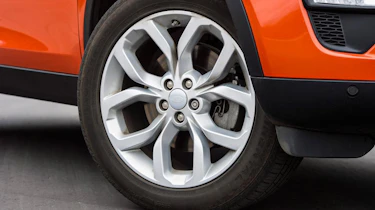 Used Land Rover Discovery Sport - wheel
