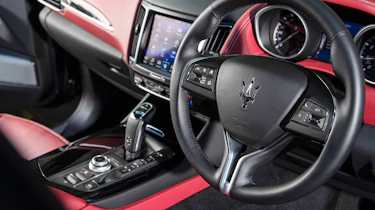 Maserati Levante GranLusso - cabin