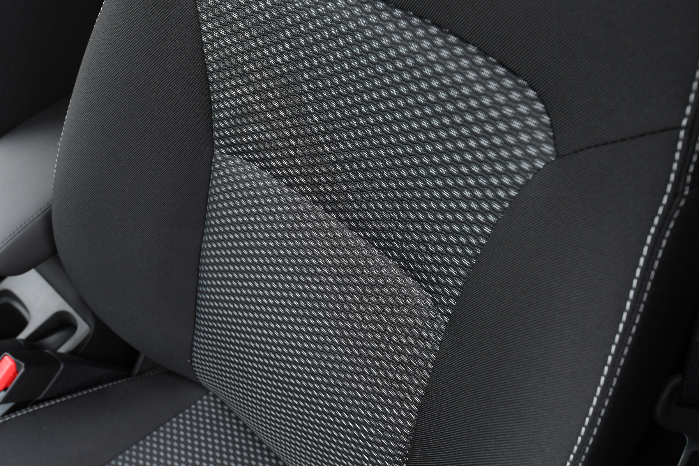 Suzuki Vitara - seat detail