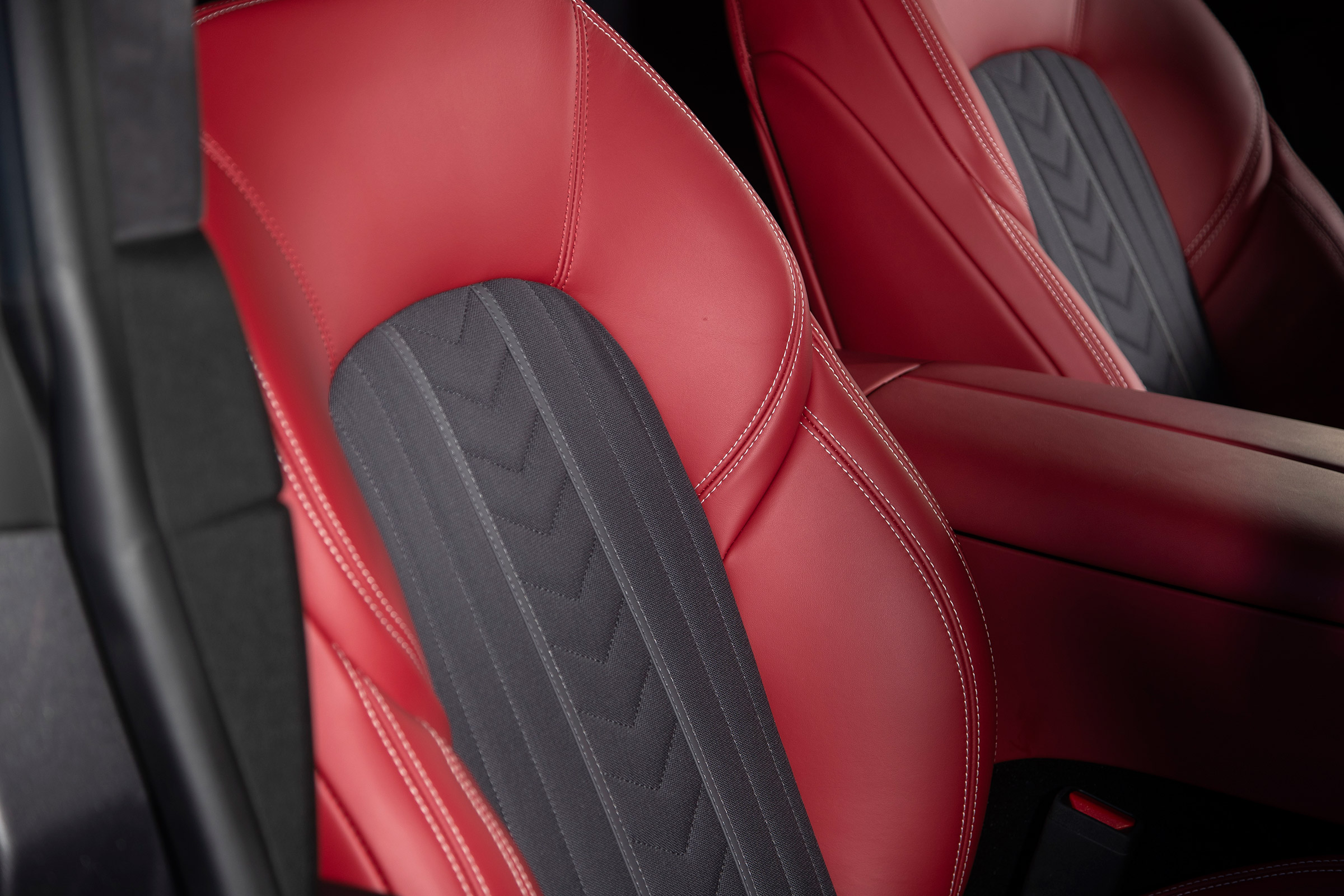 Maserati Levante GranLusso - seats