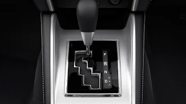 Mitsubishi L200 - automatic