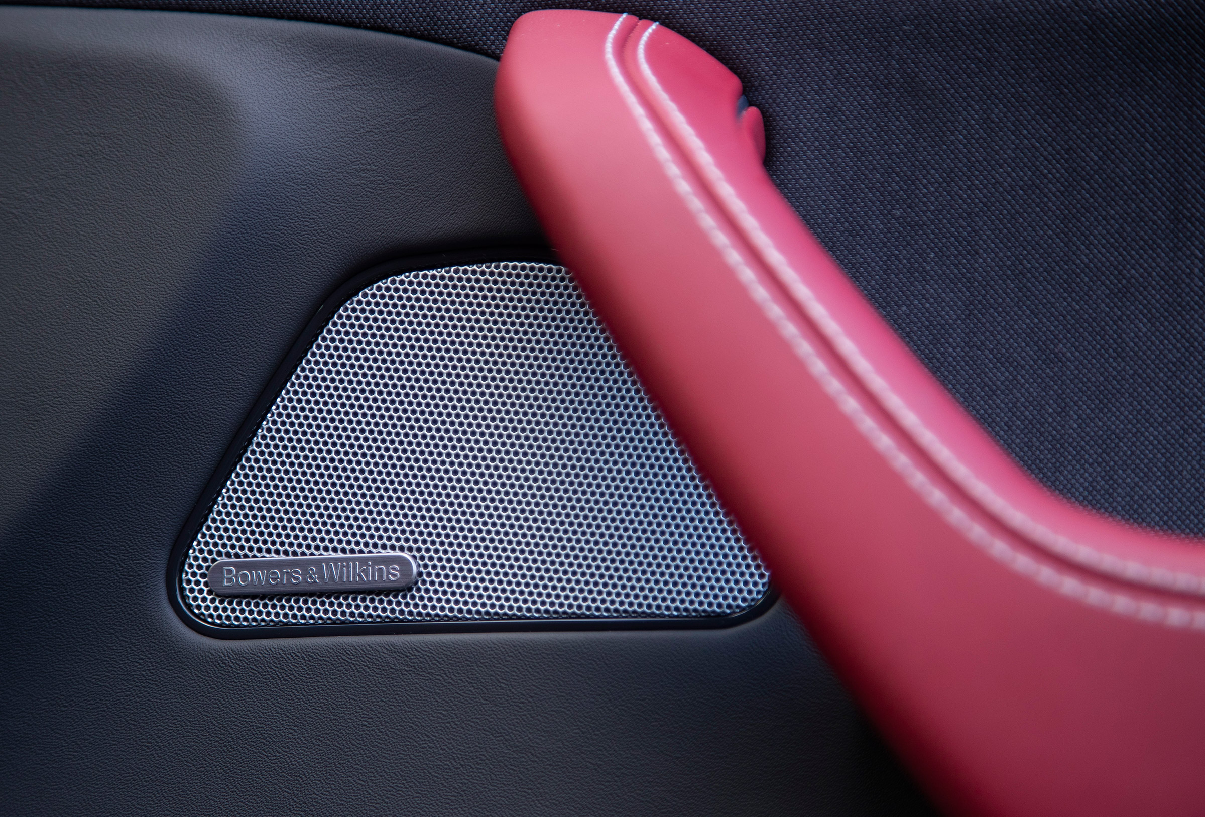 Maserati Levante GranLusso - speaker