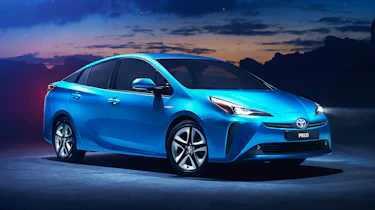 Toyota Prius - front