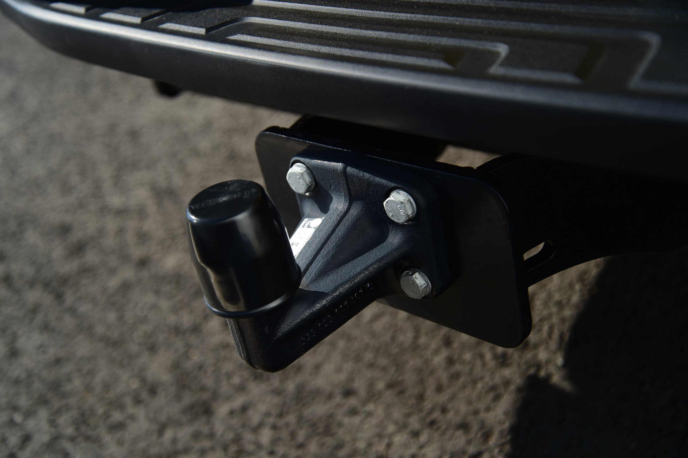 Mercedes X 250 d - towbar