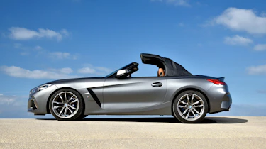 BMW Z4 - roof closing
