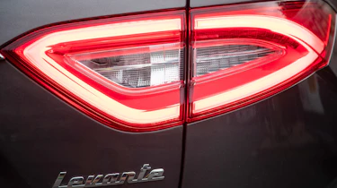 Maserati Levante GranLusso - rear light