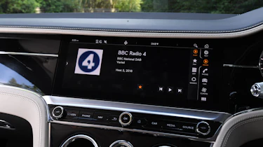 Bentley Continental GT - infotainment