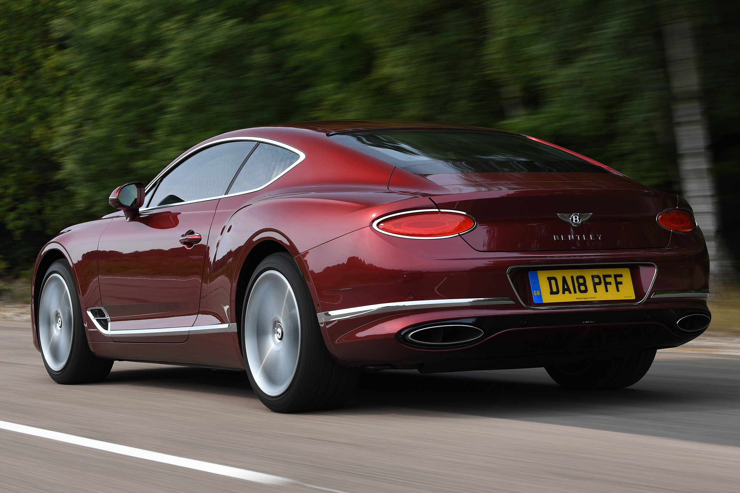  Bentley Continental GT - rear tracking
