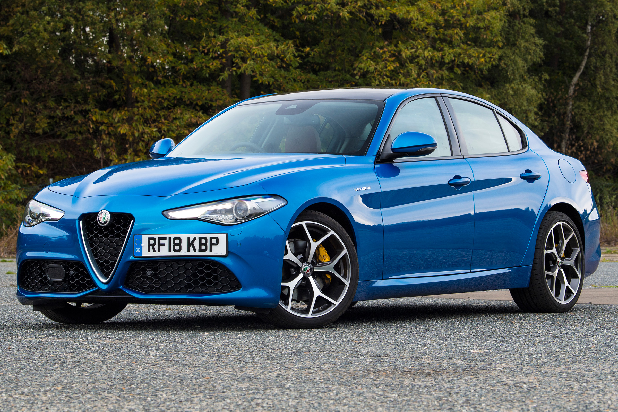 alfa romeo giulia long termer static front