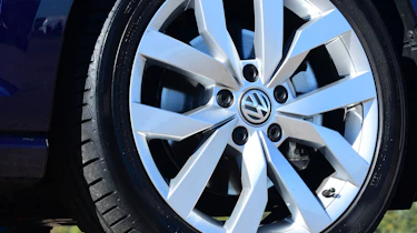vw golf alloy wheel