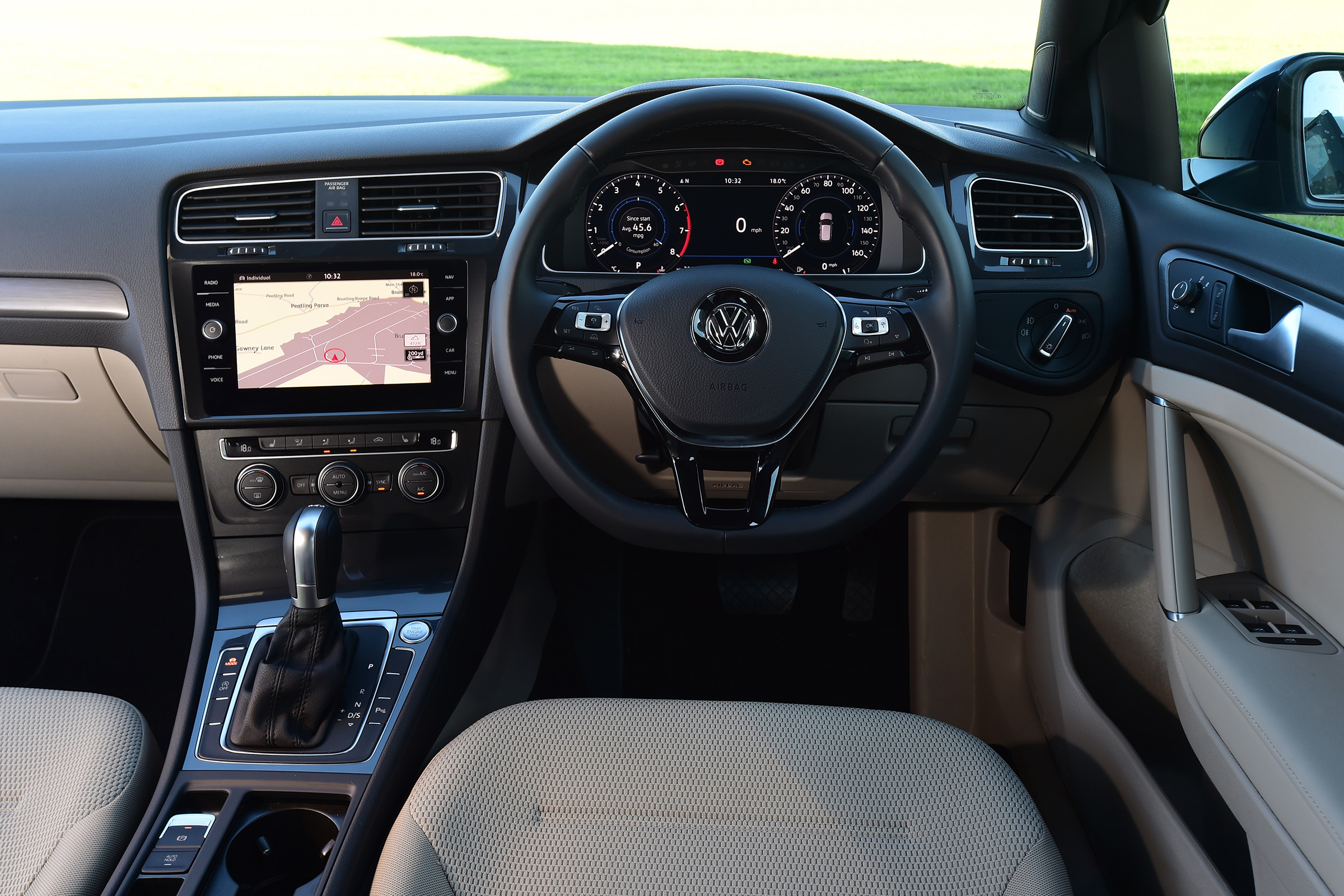 vw golf interior