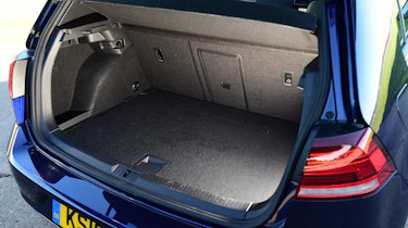 vw golf mk7 boot space