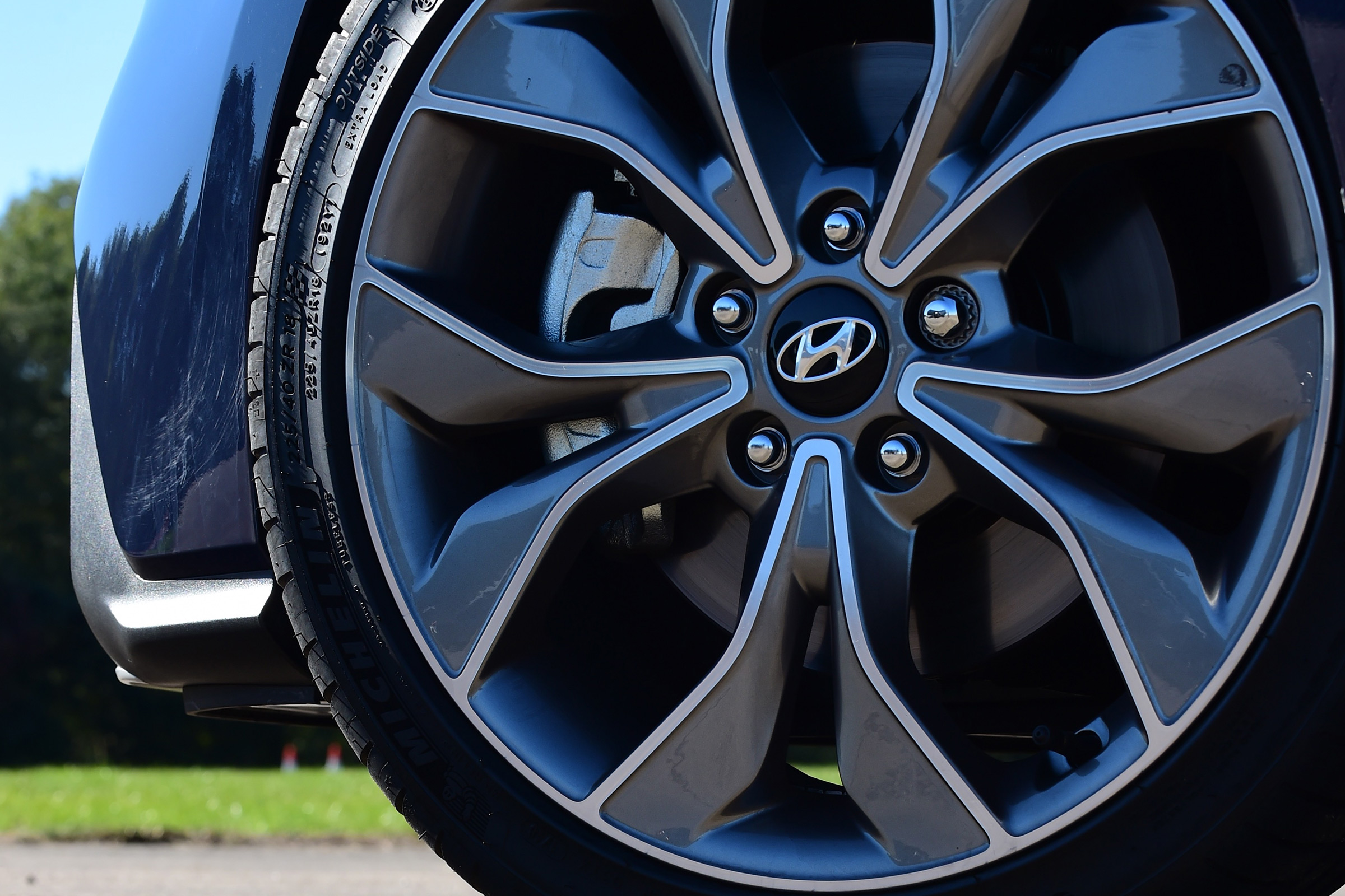 hyundai i30 alloy wheel