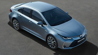 Toyota Corolla Saloon - front