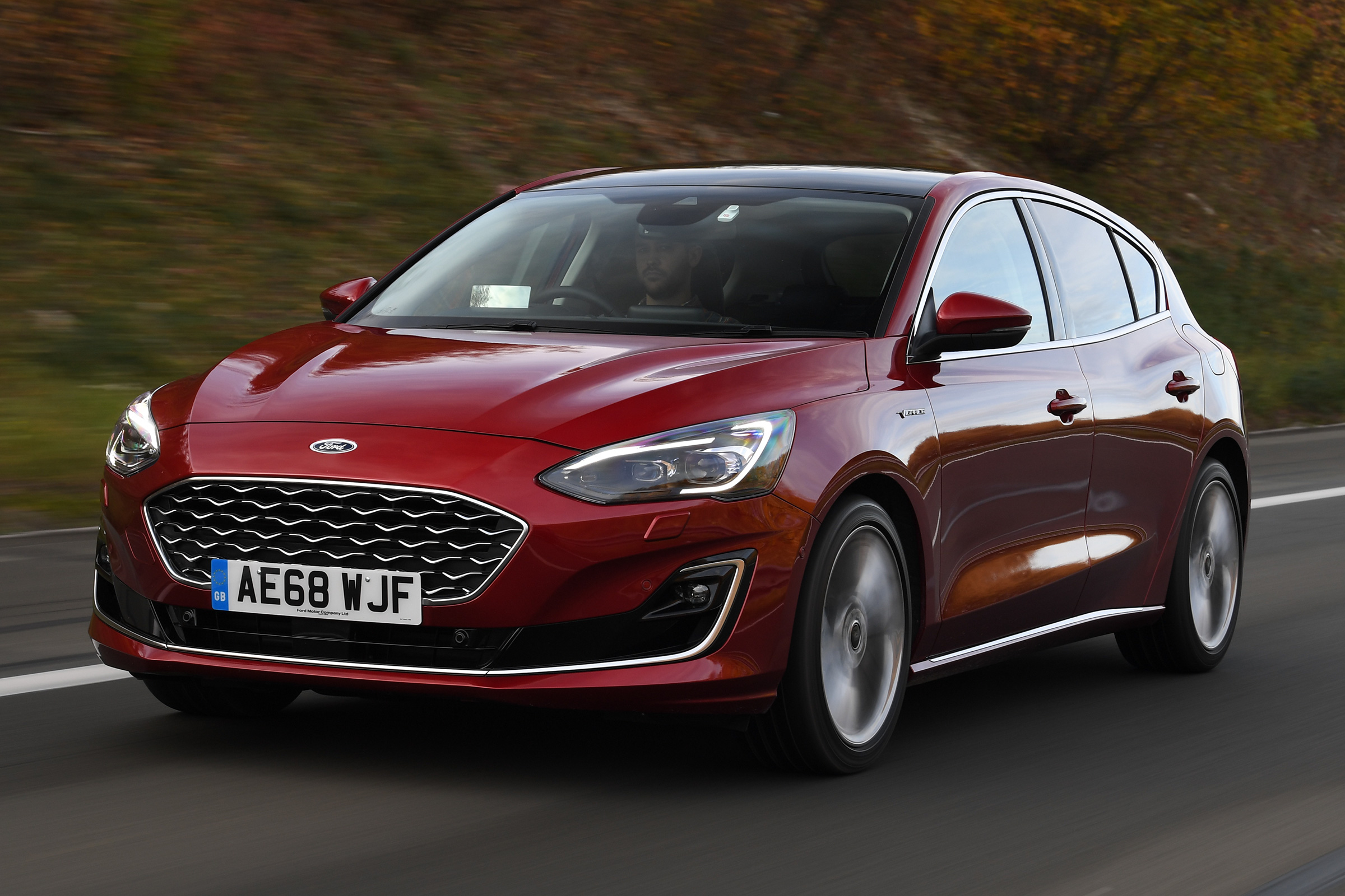 Ford Focus Vignale - front tracking 