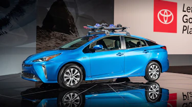 Toyota Prius - LA Motor Show -front/side