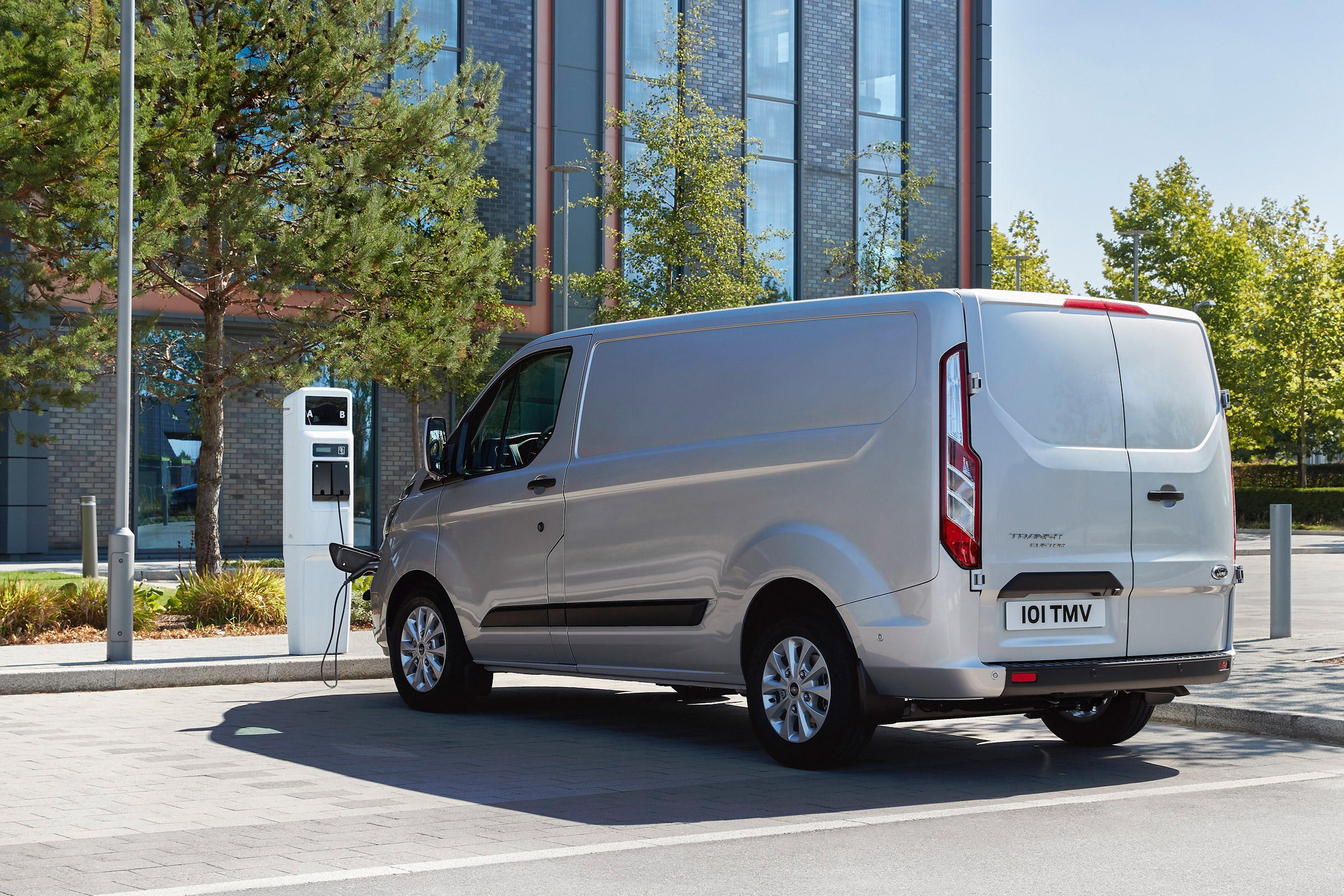 Ford Transit Custom PHEV - rear