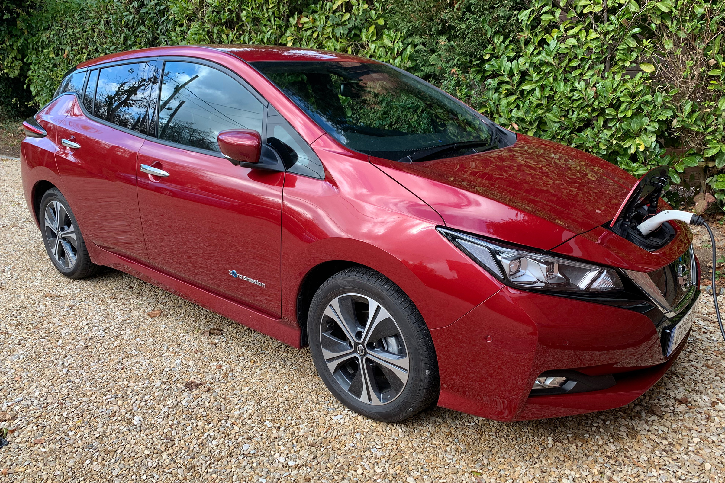 Nissan leaf long termer charging