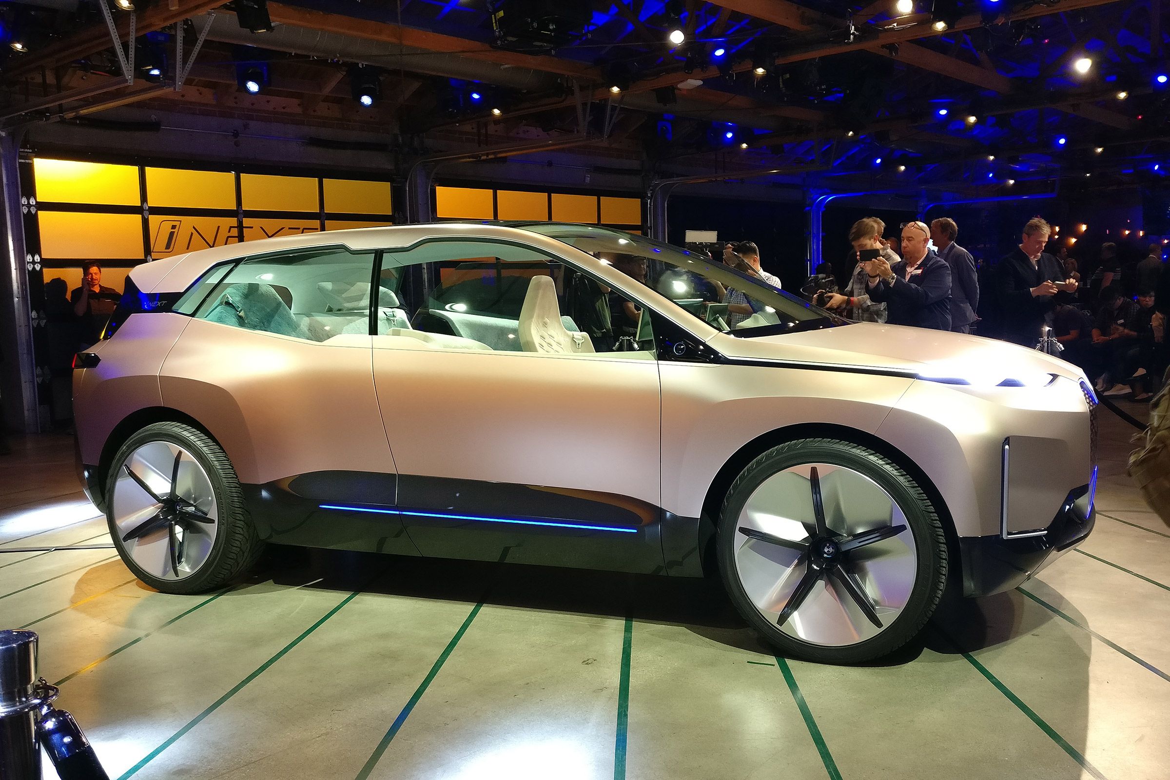 bmw vision inext