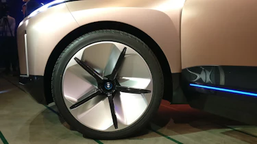 bmw vision inext wheel