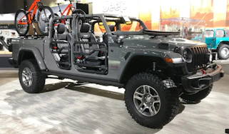 Jeep Gladiator - LA Motor Show - front