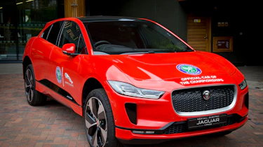 Andy Murray Jaguar I-Pace - front 3/4