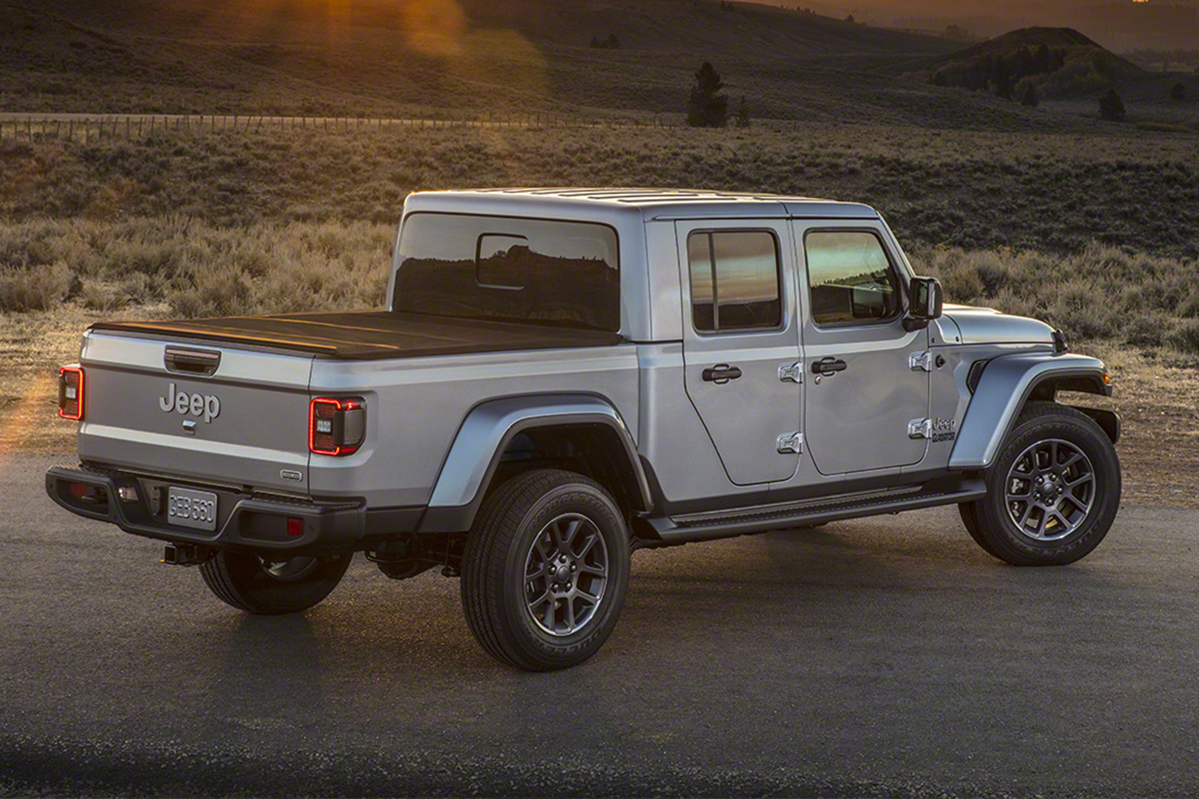Jeep Gladiator rear quarter static