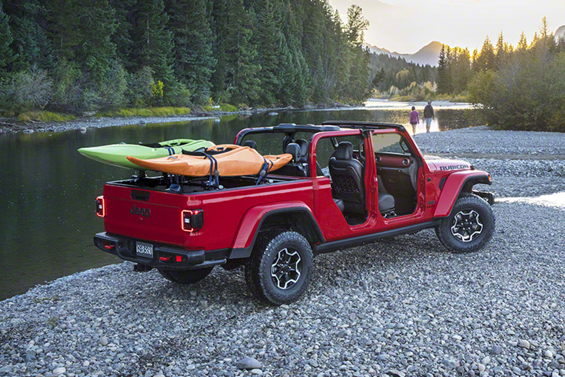 Jeep Gladiator rear quarter static