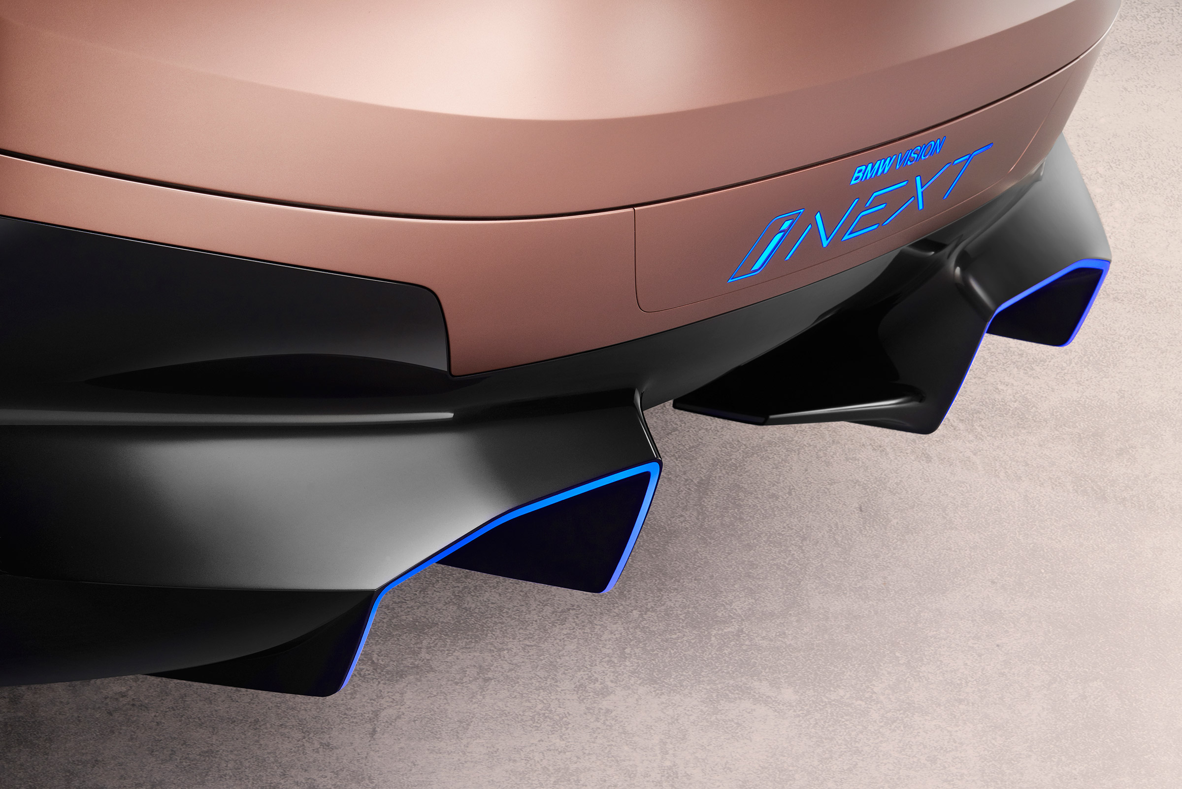 BMW Vision iNEXT - studio 