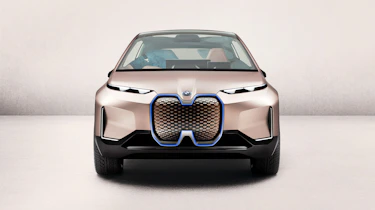 BMW Vision iNEXT - studio front