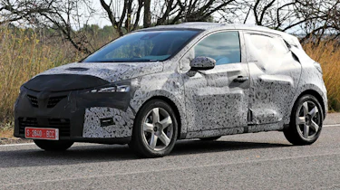 Renault Clio - spy front