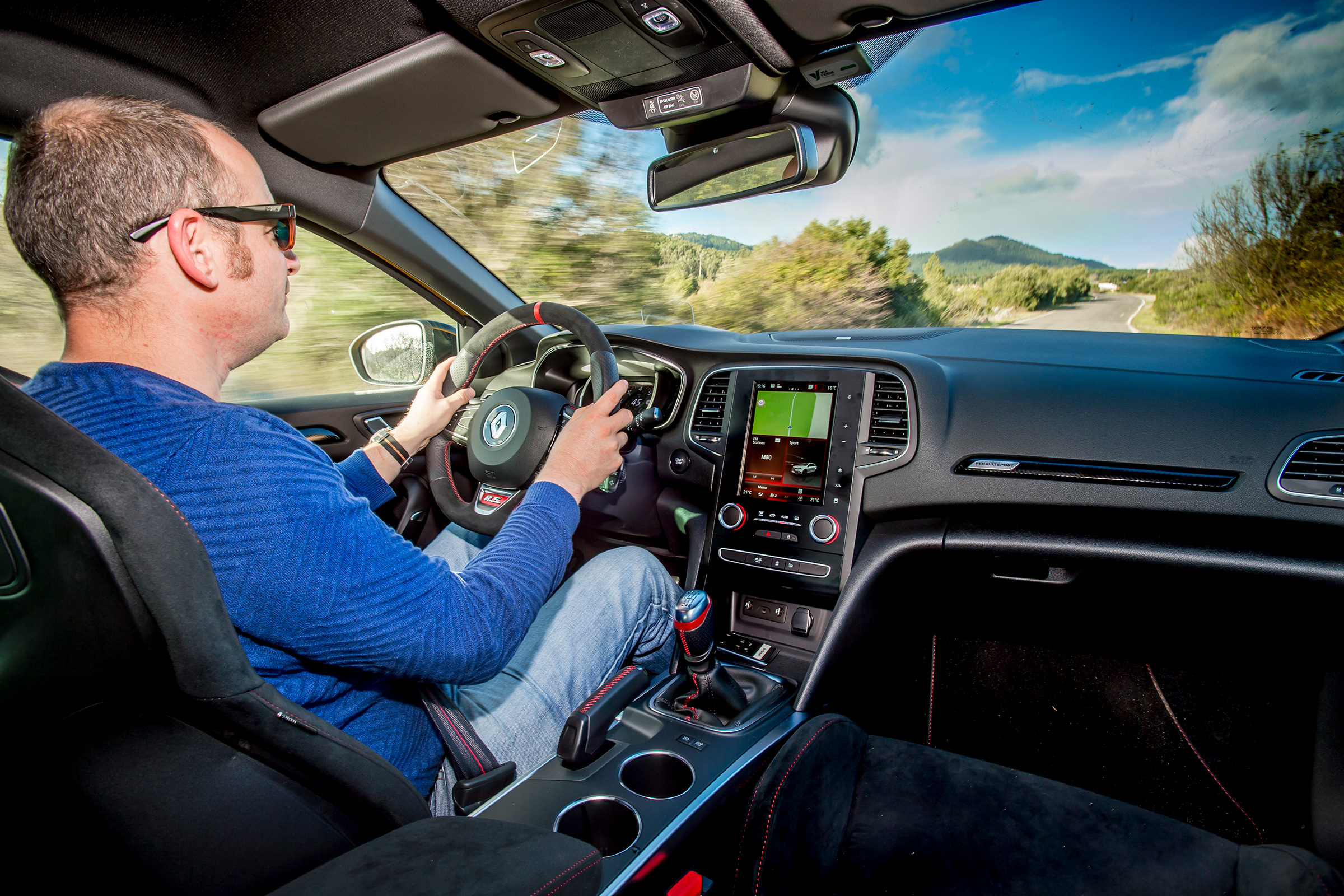 Renault Megane RS 300 Trophy - driving