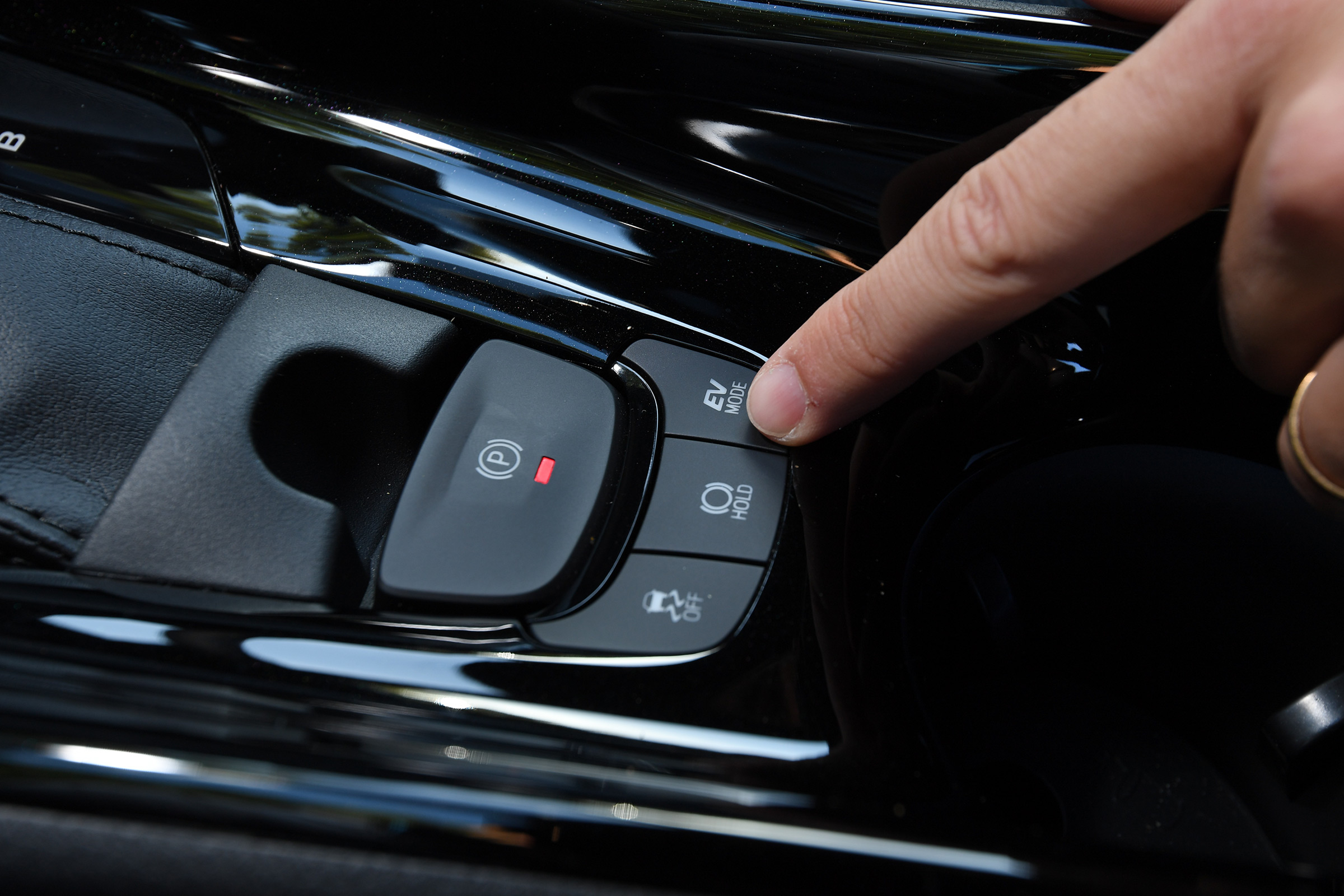 toyota c-hr ev mode button