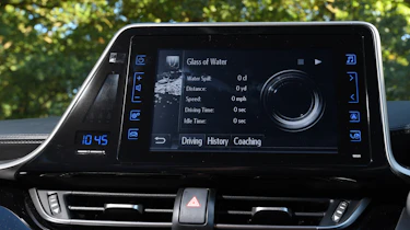 toyota c-hr infotainment