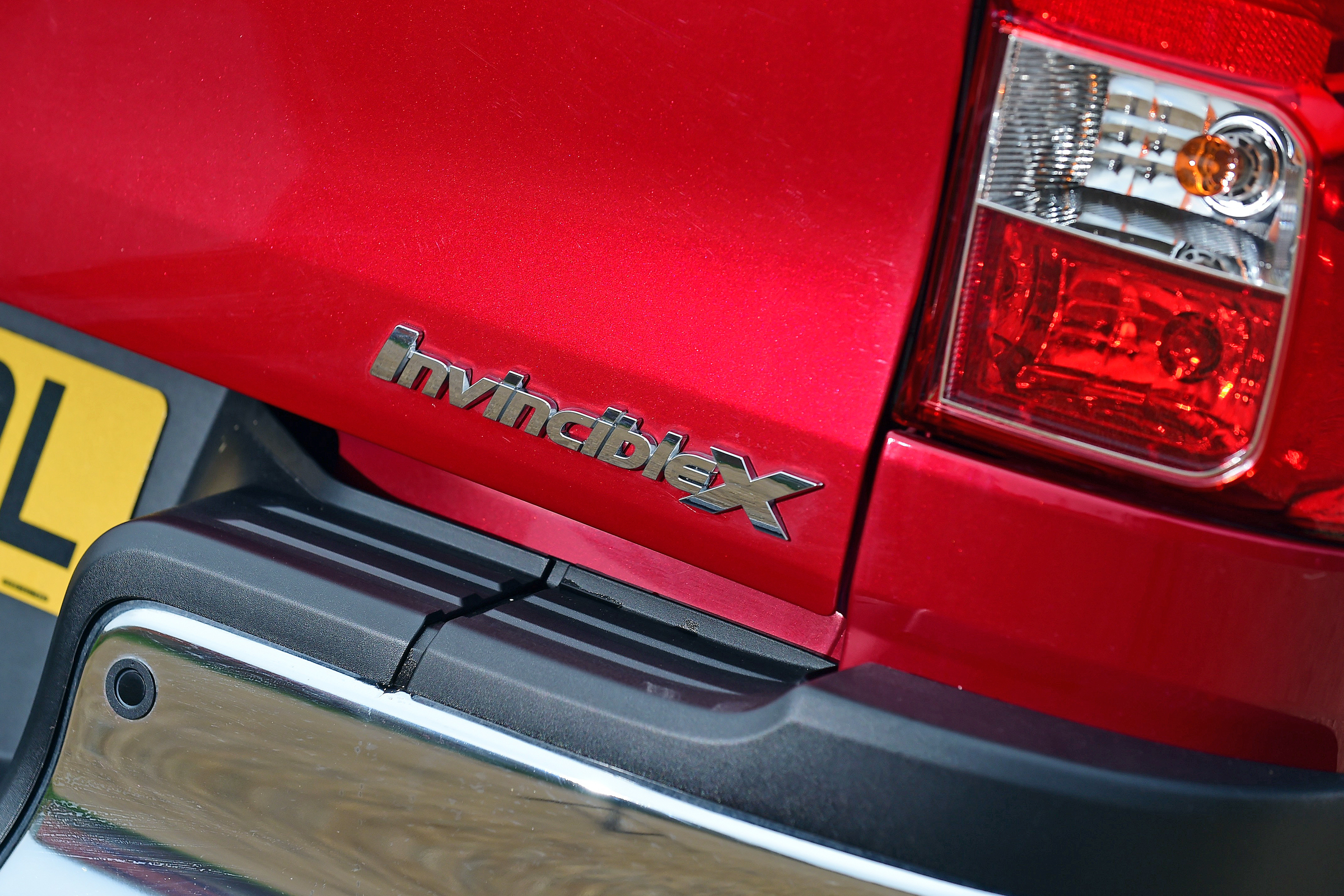 Toyota Hilux Invincible X