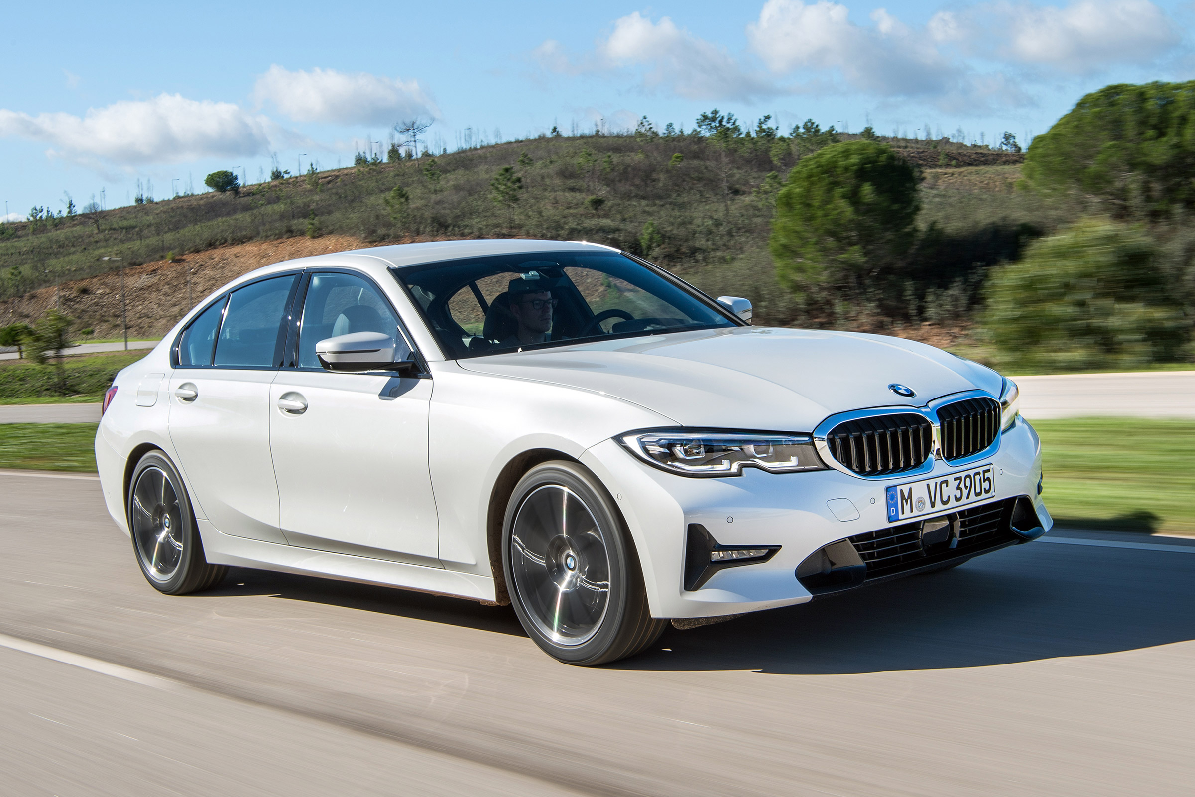 BMW 320d - front