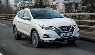 Nissan Qashqai 1.3 DiG-T - front