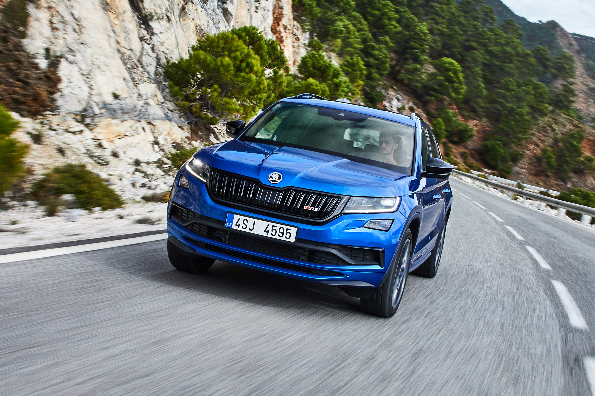 Skoda Kodiaq vRS - front tracking