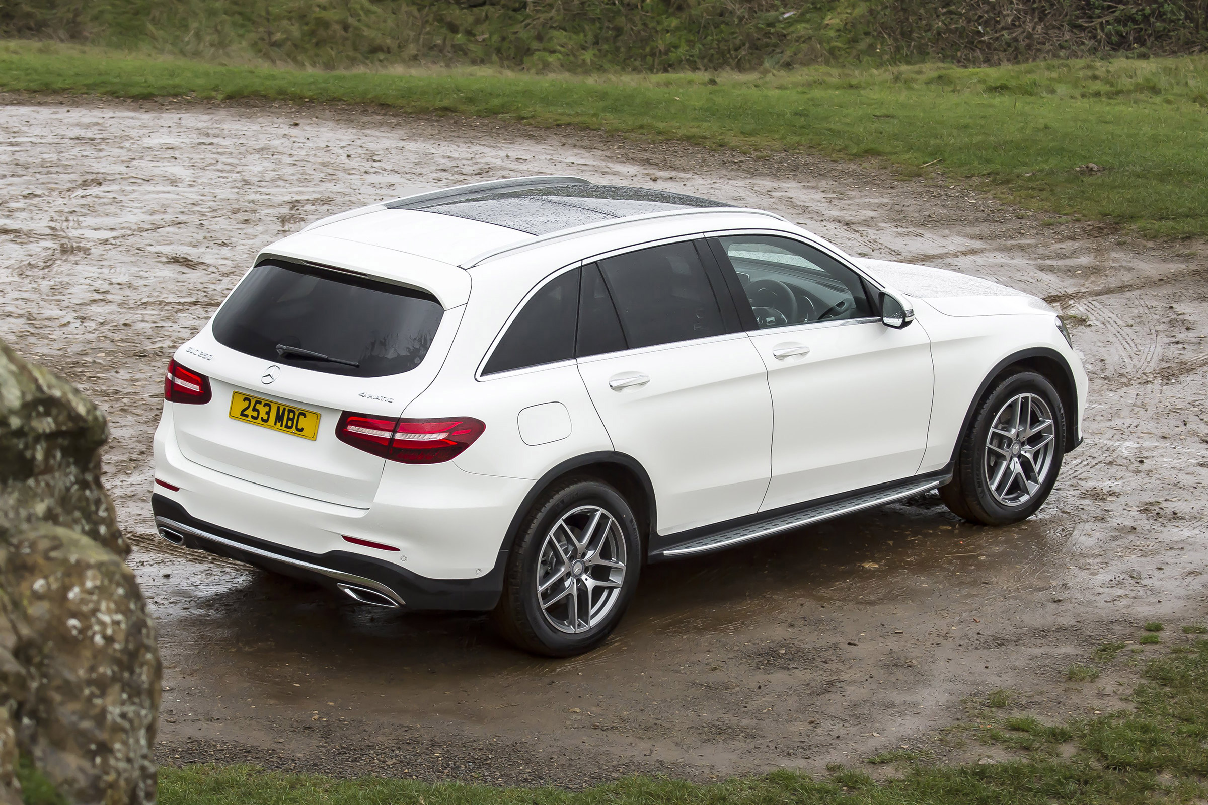 Mercedes GLC 250 - rear