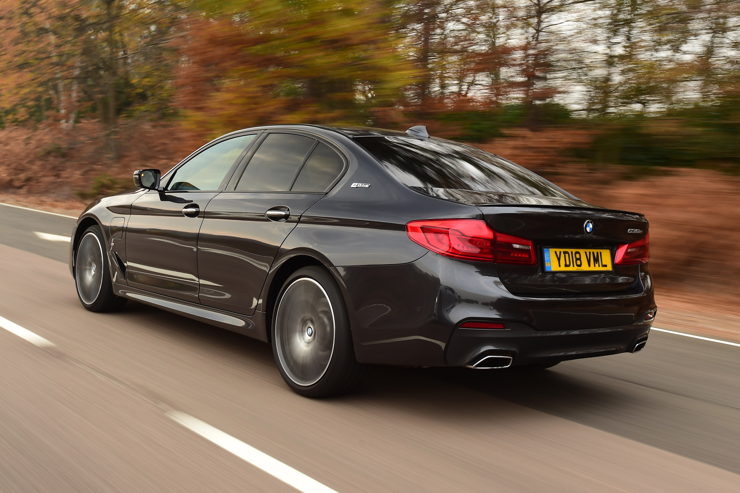 BMW 530e - rear
