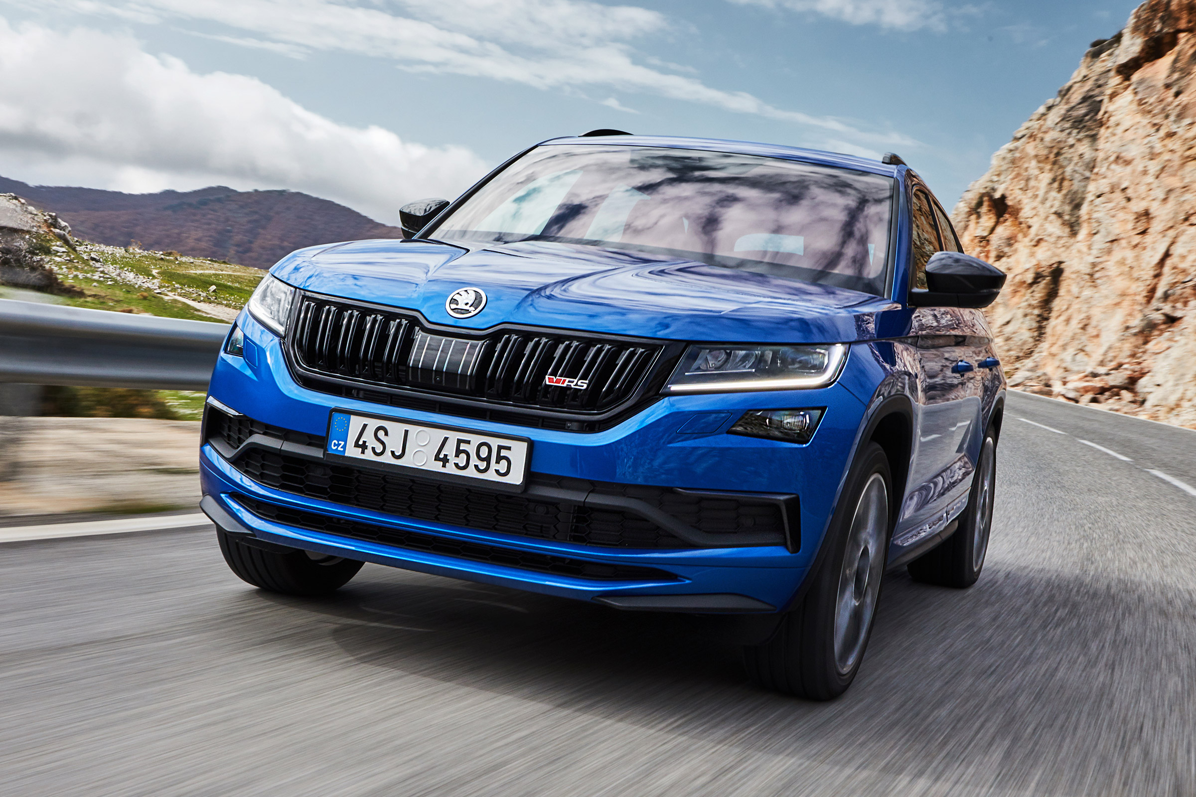 Skoda Kodiaq vRS - front action